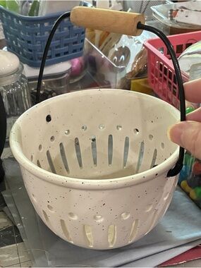 Ceramic Colander